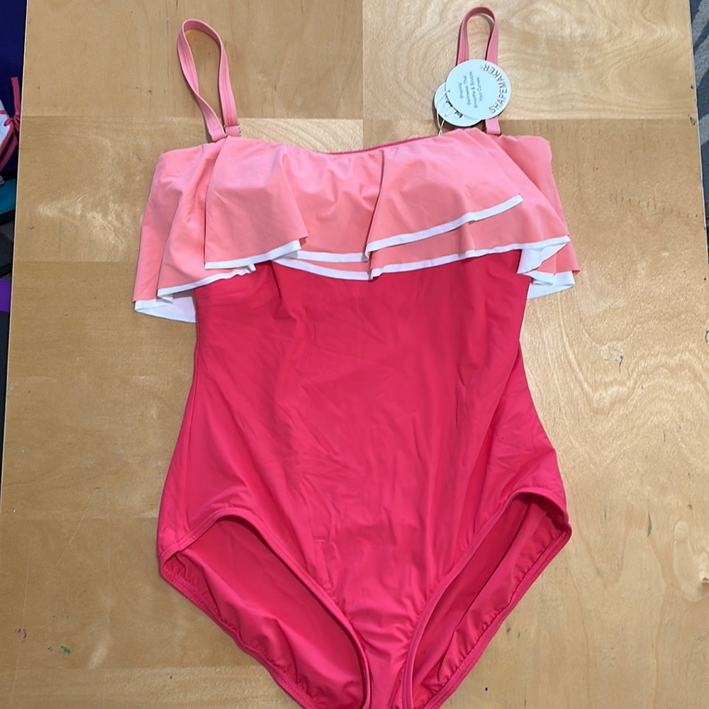 Pink and white one piece coco reef shapemaker swimsuit new with tags